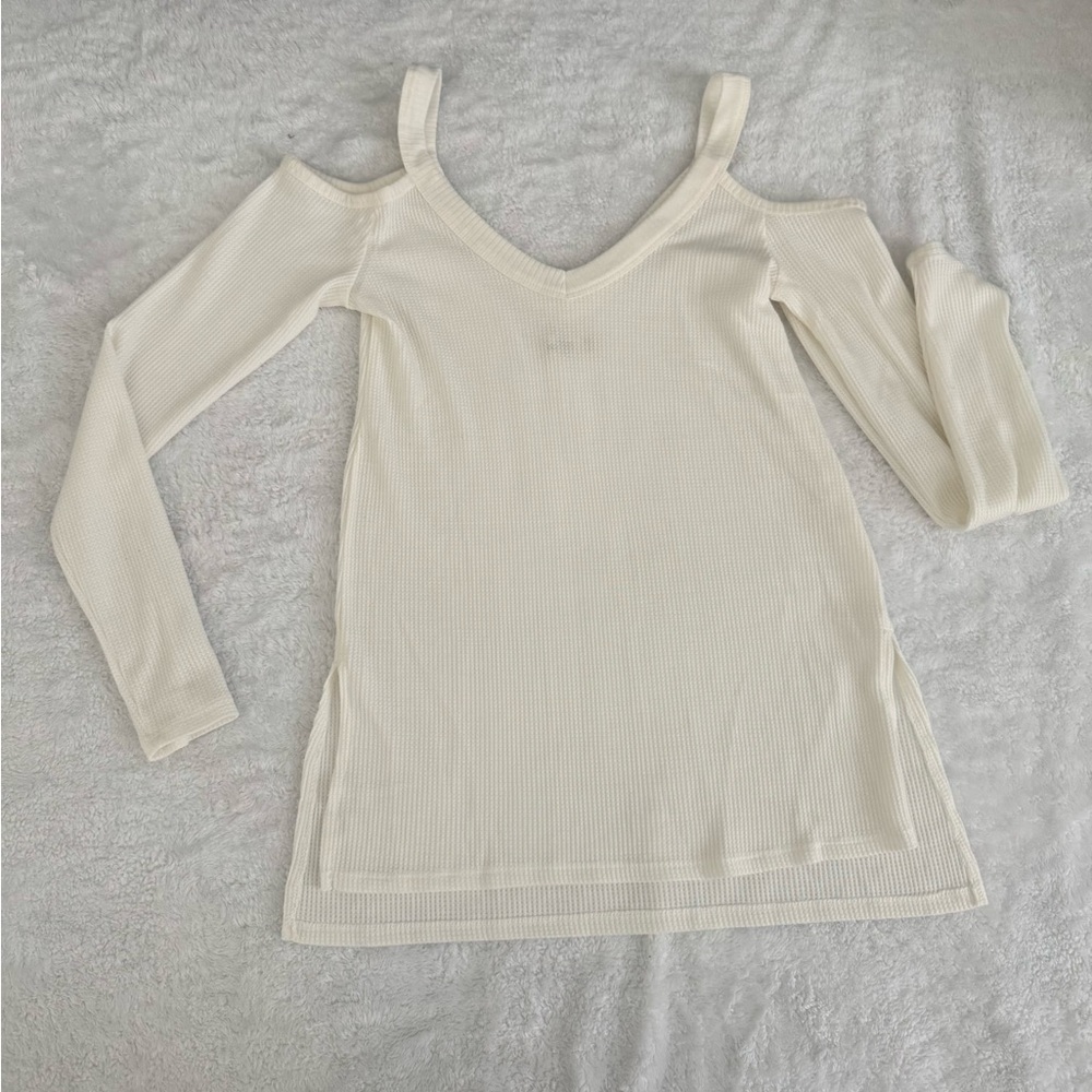 Hollister Cream Cold Shoulder Waffle Top